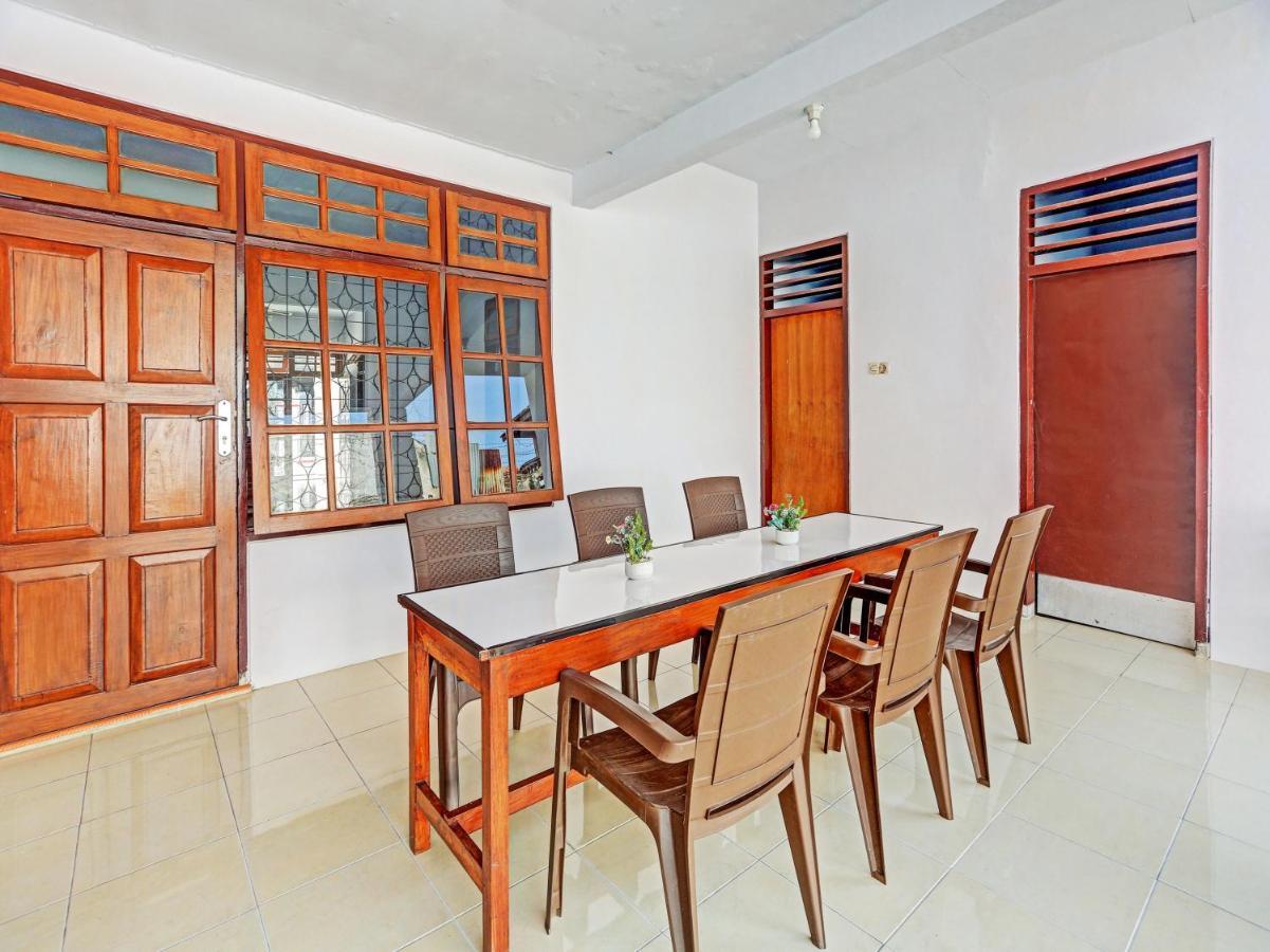Hotel Oyo 90344 Wijayanti Banyuwangi  Esterno foto
