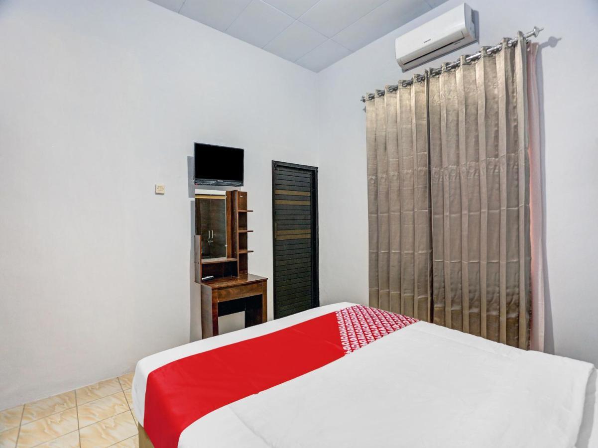 Hotel Oyo 90344 Wijayanti Banyuwangi  Esterno foto