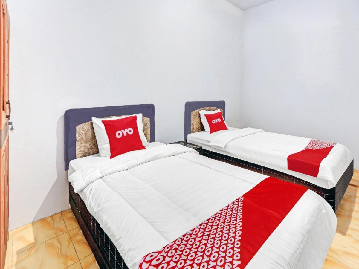 Hotel Oyo 90344 Wijayanti Banyuwangi  Esterno foto
