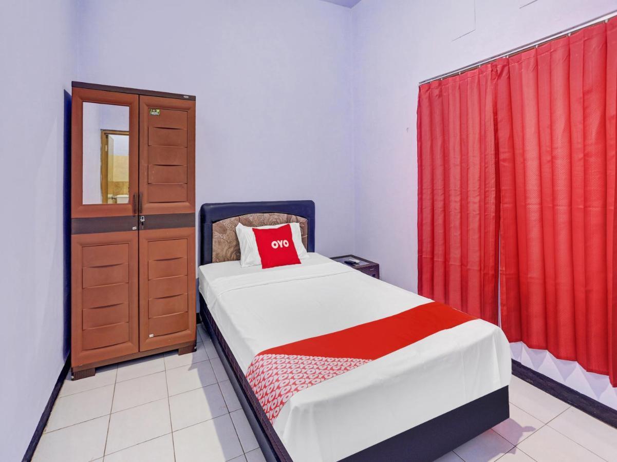 Hotel Oyo 90344 Wijayanti Banyuwangi  Esterno foto