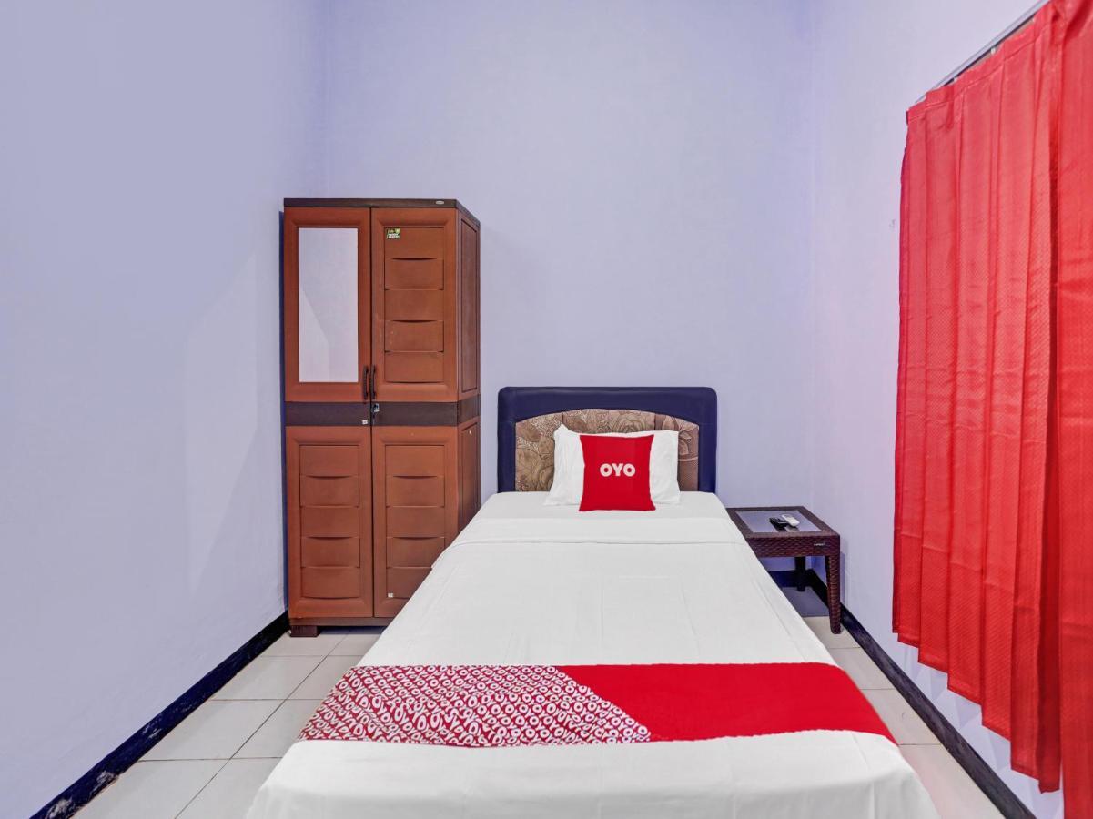 Hotel Oyo 90344 Wijayanti Banyuwangi  Esterno foto