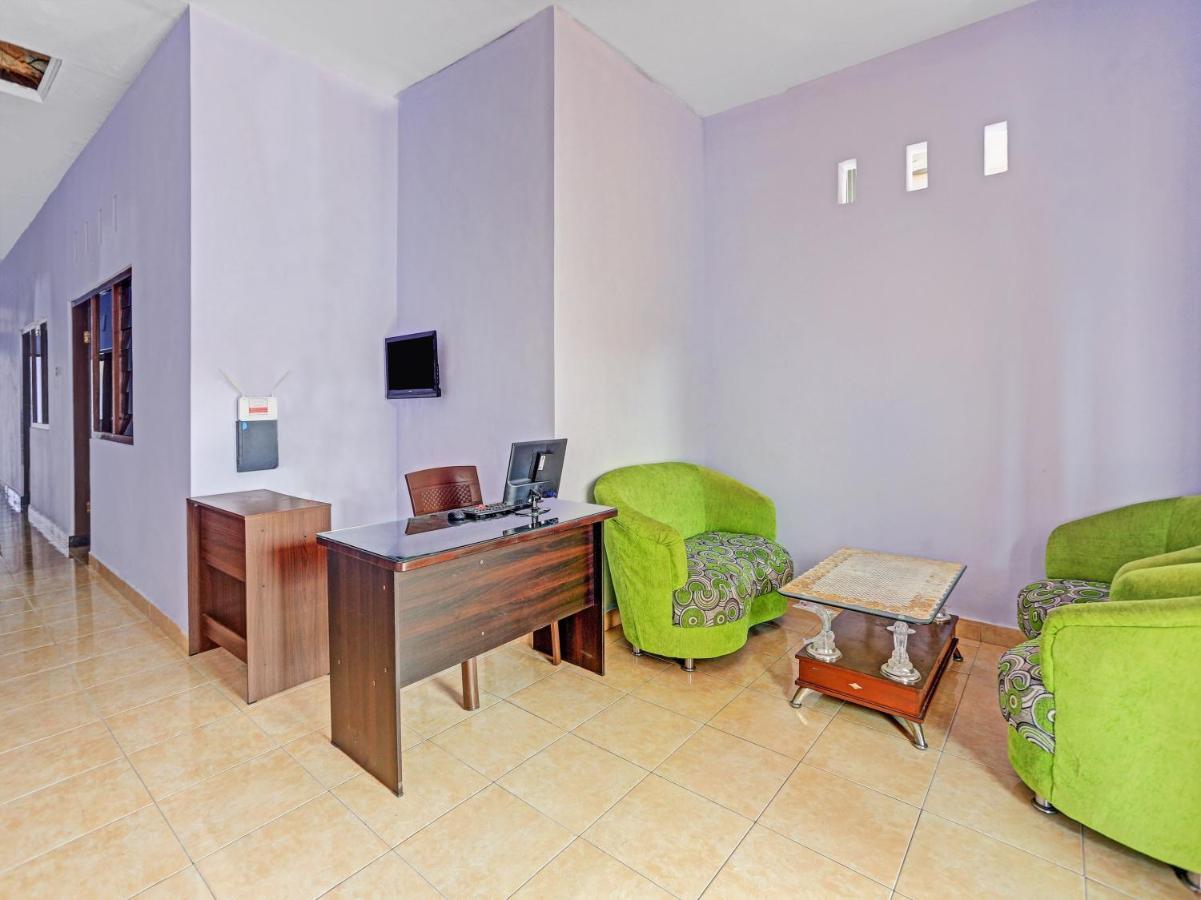 Hotel Oyo 90344 Wijayanti Banyuwangi  Esterno foto