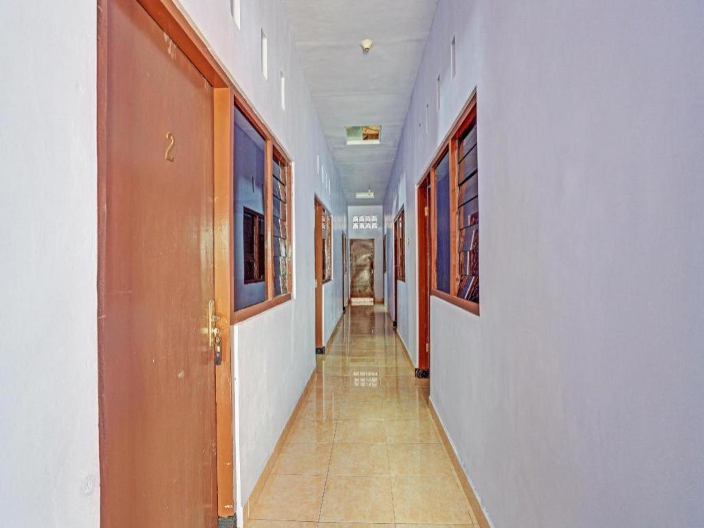 Hotel Oyo 90344 Wijayanti Banyuwangi  Esterno foto